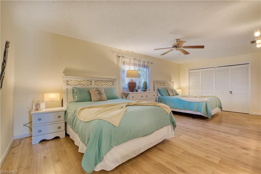 318 SE 33rd Ter , Cape Coral, FL 33904 Photo