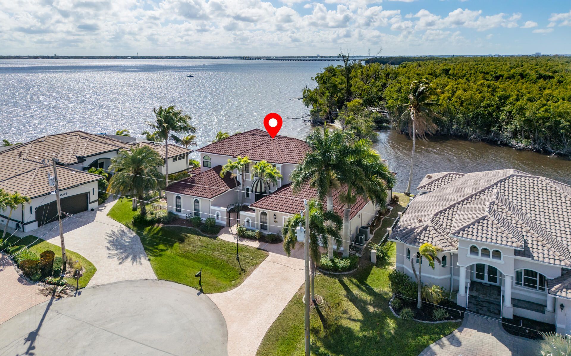 2374 Coral Point Dr, Cape Coral, FL 33990 Photo