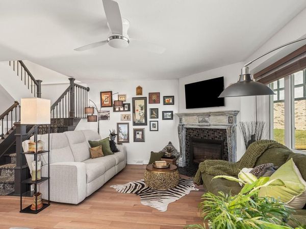 5335 S Sutton PLACE, Greenfield, WI 53221