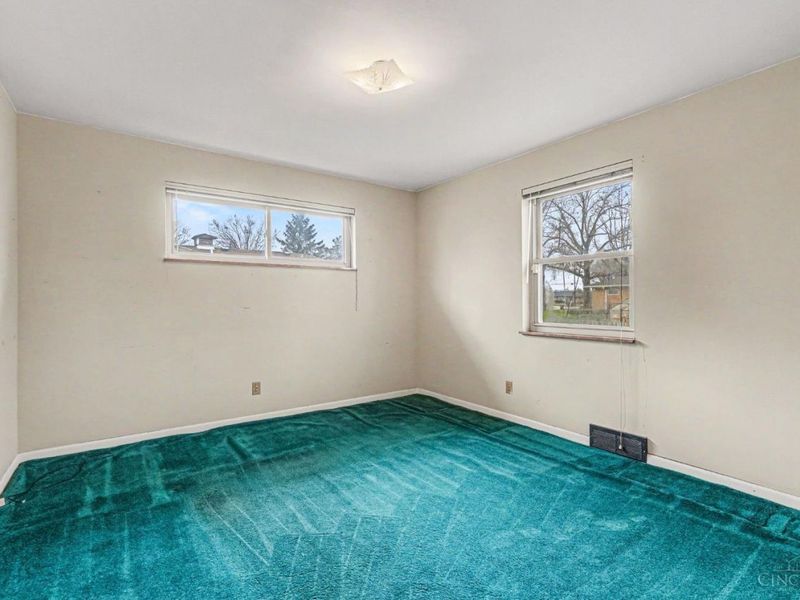 9125 Round Top Road, Colerain Township, OH 45251 Photo 12