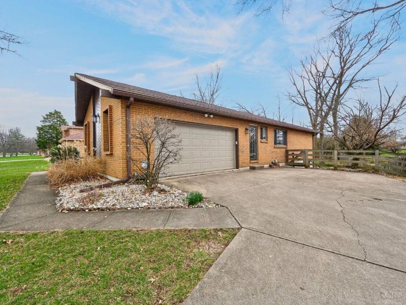 7293 Timbernoll Drive, West Chester, OH 45069 Photo 5