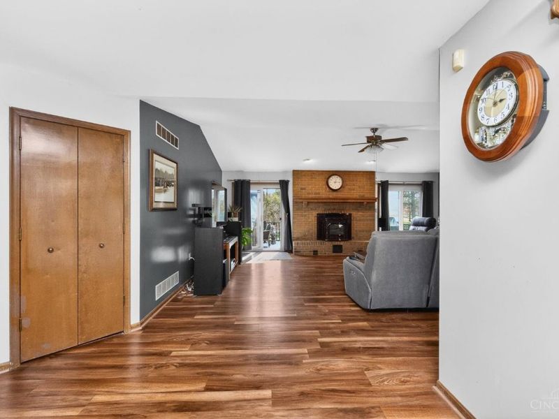 7293 Timbernoll Drive, West Chester, OH 45069 Photo 8