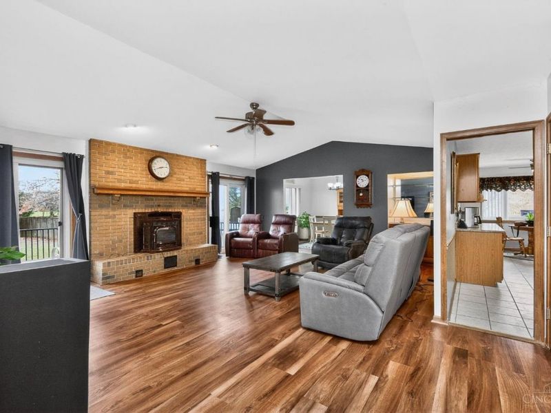 7293 Timbernoll Drive, West Chester, OH 45069 Photo 9