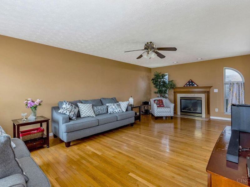 6653 Clovis Drive, Fairfield Twp, OH 45011 Photo 12