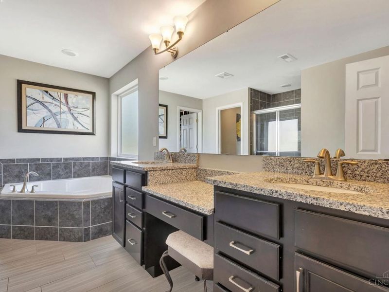 5042 Greenshire Drive, Green Township, OH 45002 Photo 23