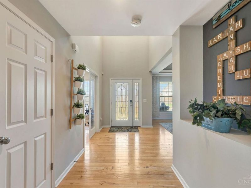 5042 Greenshire Drive, Green Township, OH 45002 Photo 4