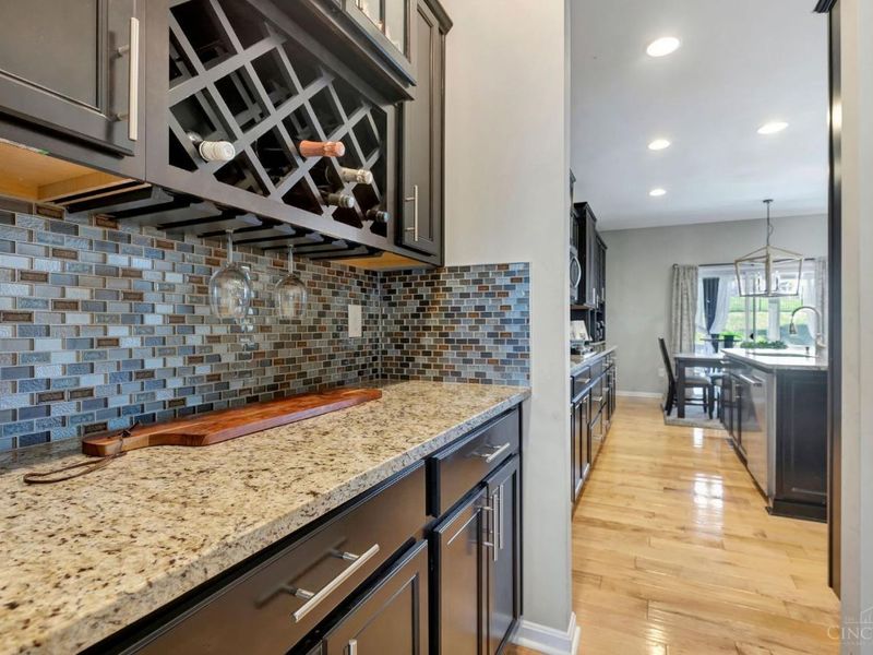 5042 Greenshire Drive, Green Township, OH 45002 Photo 9