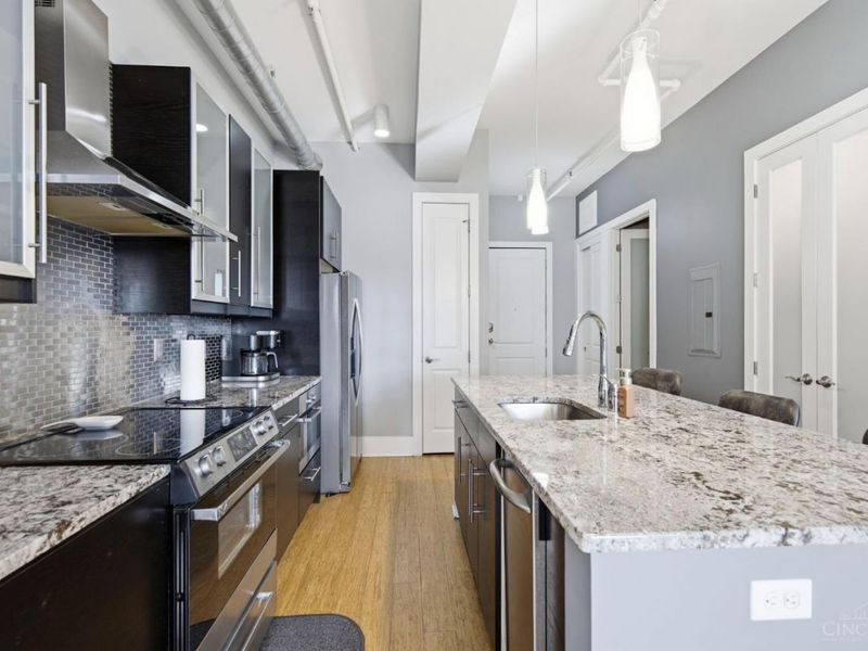 304 McFarland Street, Unit 4, Cincinnati, OH 45202 Photo 7