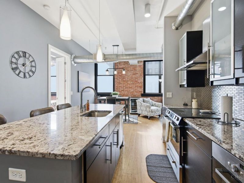 304 McFarland Street, Unit 4, Cincinnati, OH 45202 Photo 8