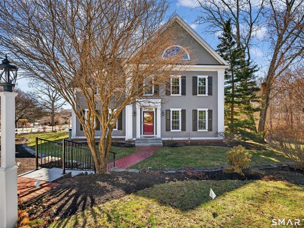 5 Riverhead, East Lyme, CT 06333