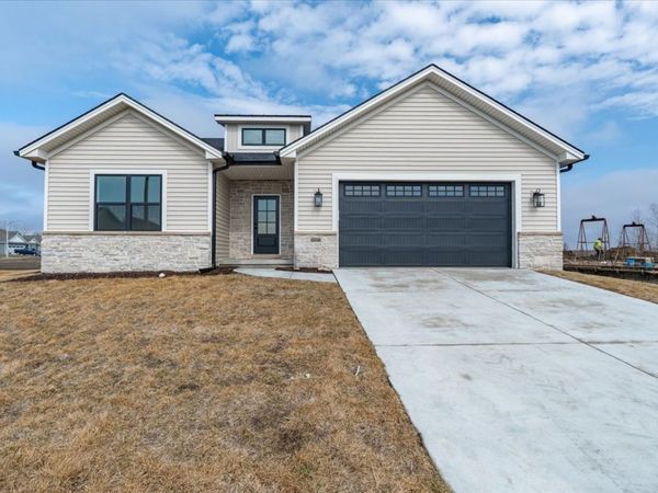 2538 Marble Road, Normal, IL 61761