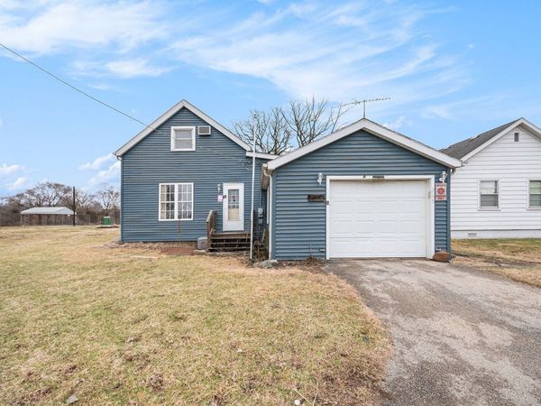 265 N Monroe Street, South Wilmington, IL 60474