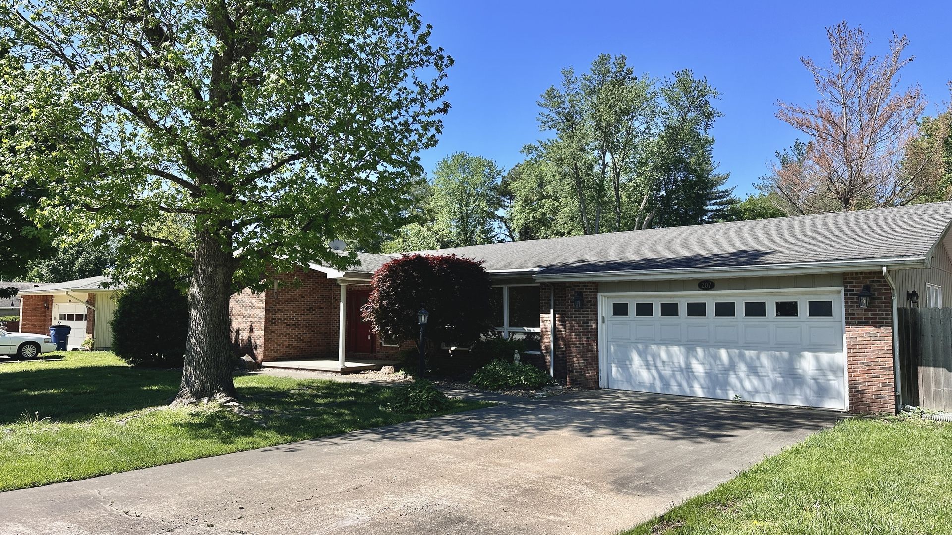 207 N Illinois Avenue, West Frankfort, IL 62896