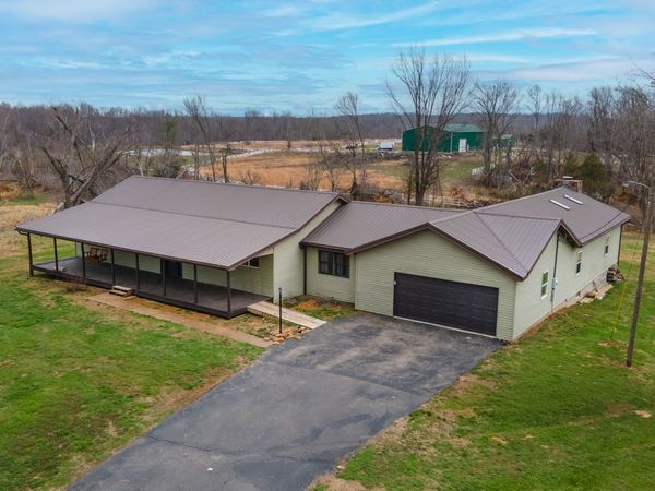 3970 Route 148 Route, Carbondale, IL 62902