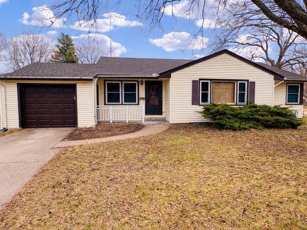 5003 Arlington Street, Loves Park, IL 61111