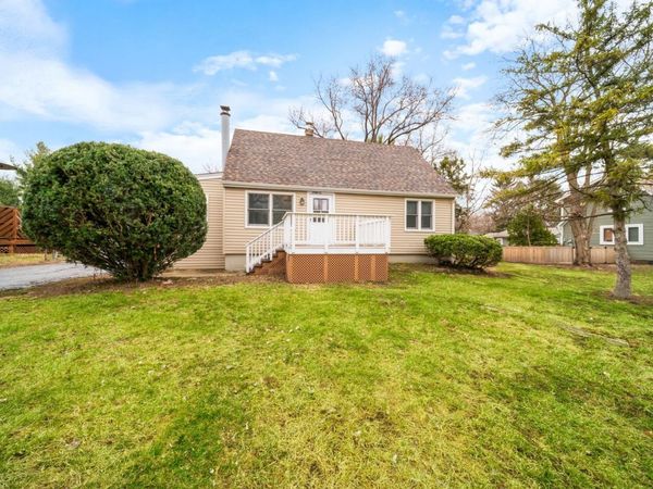 28W686 Townline Road , Warrenville, IL 60555