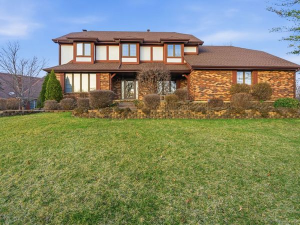 901 Saint Andrews Way, Frankfort, IL 60423