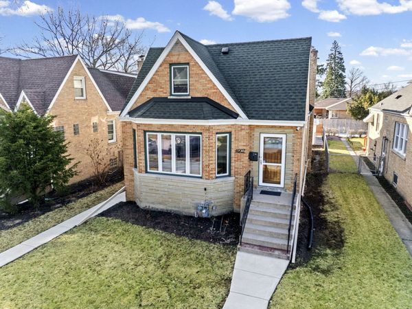 4907 Sherwin Avenue , Skokie, IL 60077