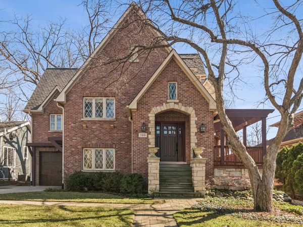 Barrington, IL 60010