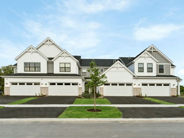 15461 W Amelia Circle, Lockport, IL 60441