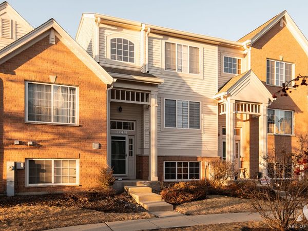 7517 Savoy Lane , Unit B, Bridgeview, IL 60455