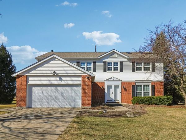 25762 N Eagle Drive, Mundelein, IL 60060