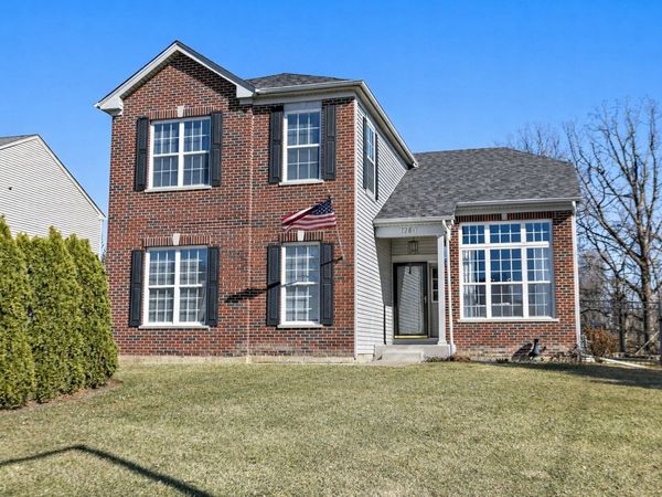 1260 Water Stone Circle, Wauconda, IL 60084