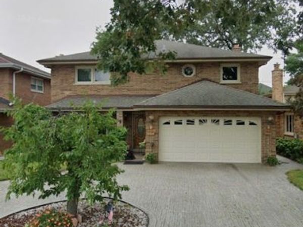 311 N Dee Road , Park Ridge, IL 60068