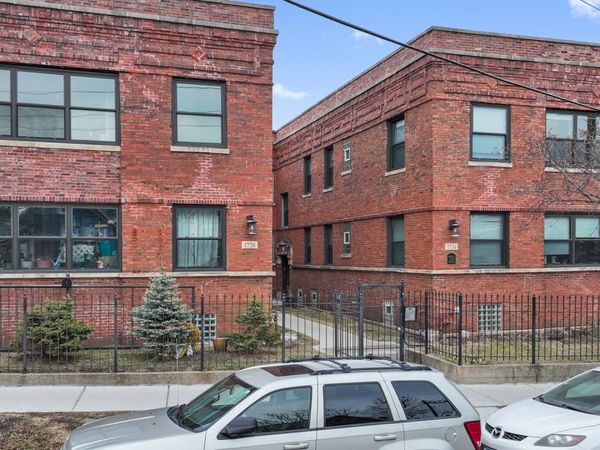 1734-1738 W Estes Avenue, Chicago, IL 60626