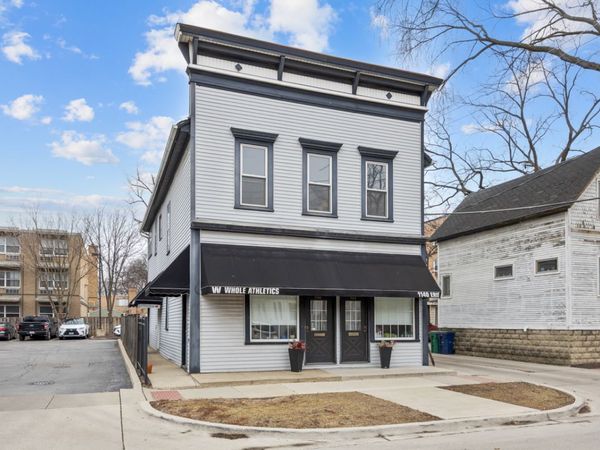 1140 Erie Street, Oak Park, IL 60302