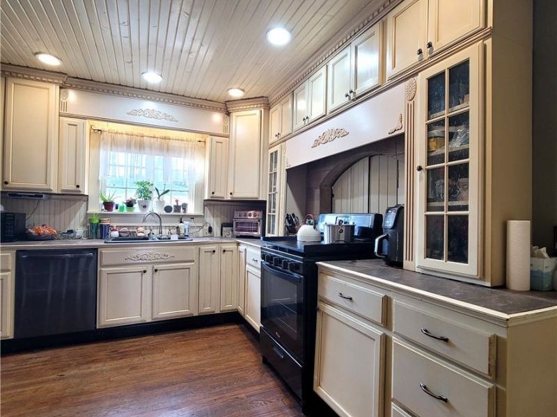 124 Park Avenue SW, Bolivar, OH 44612 Photo 17