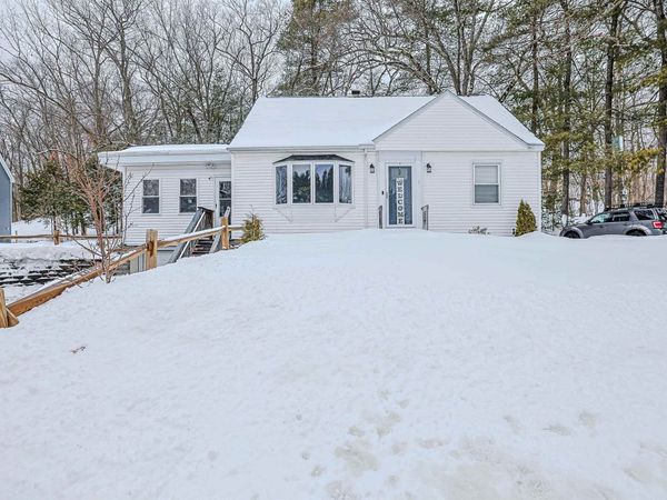 29 Salem Street, Manchester, NH 03102