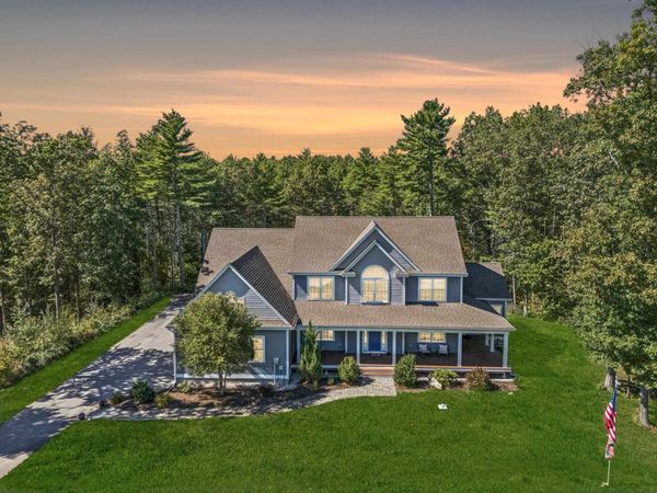 18 Highclere Road, Windham, NH 03087
