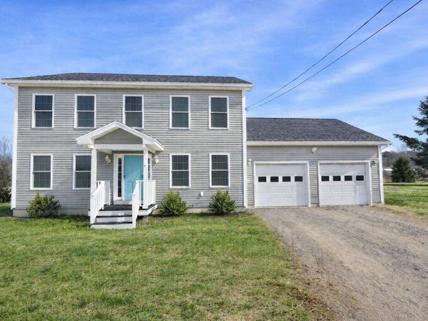 64 Wardtown Road, Freeport, ME 04032