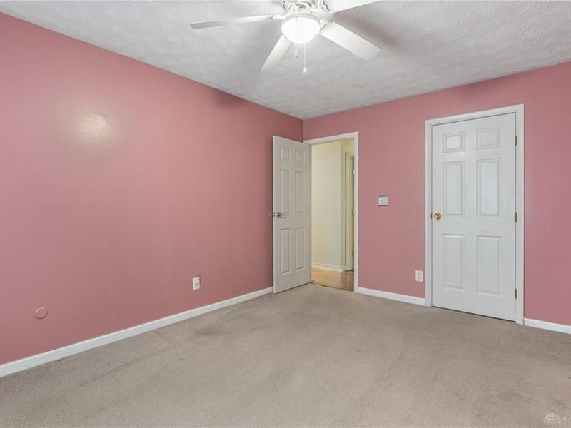 2110 Sir Lockesley, Miamisburg, OH 45342 Photo 18