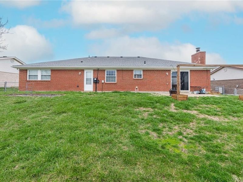 2110 Sir Lockesley, Miamisburg, OH 45342 Photo 24