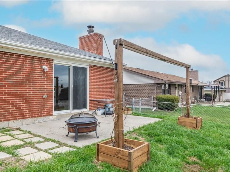 2110 Sir Lockesley, Miamisburg, OH 45342 Photo 25