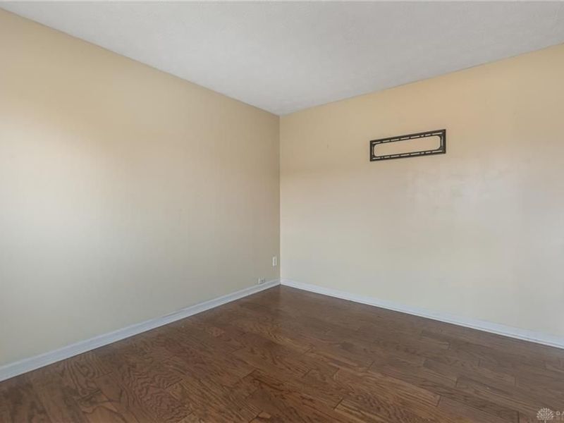 2110 Sir Lockesley, Miamisburg, OH 45342 Photo 3