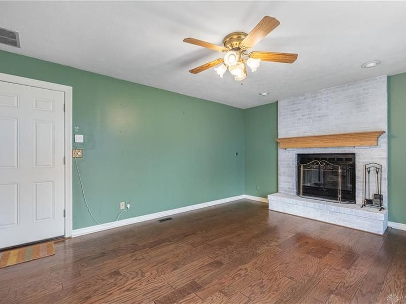 2110 Sir Lockesley, Miamisburg, OH 45342 Photo 9