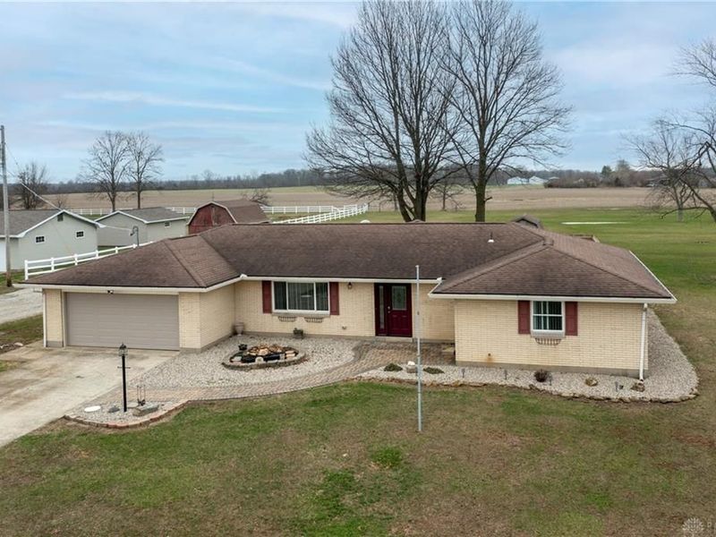 5194 Heckathorn Road, Brookville, OH 45309 Photo 4