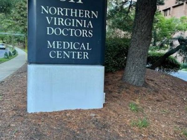 611 S CARLIN SPRINGS ROAD, Unit 406, ARLINGTON, VA 22204