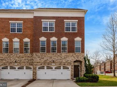 42258 CASTLE RIDGE SQUARE, BRAMBLETON, VA 20148