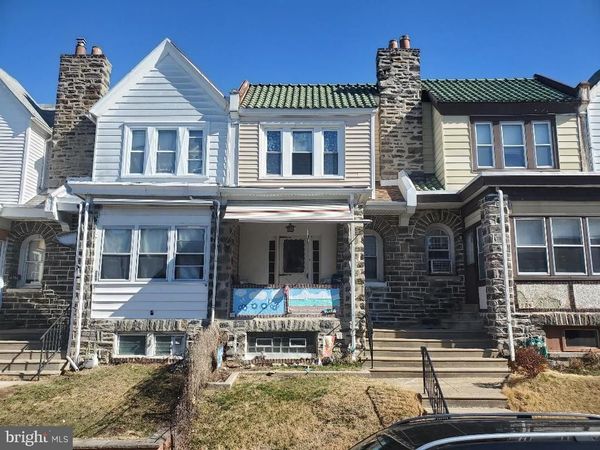 207 AVON ROAD, UPPER DARBY, PA 19082