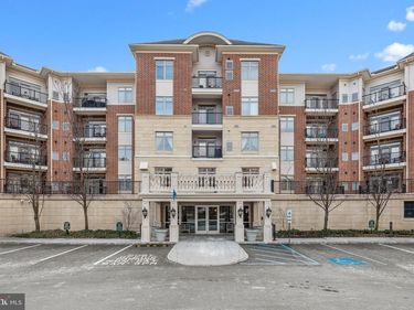 556 CARSON TERRACE, HUNTINGDON VALLEY, PA 19006