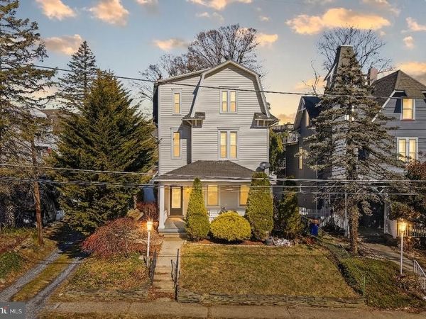 417 CLINTON TERRACE, EASTON, PA 18042