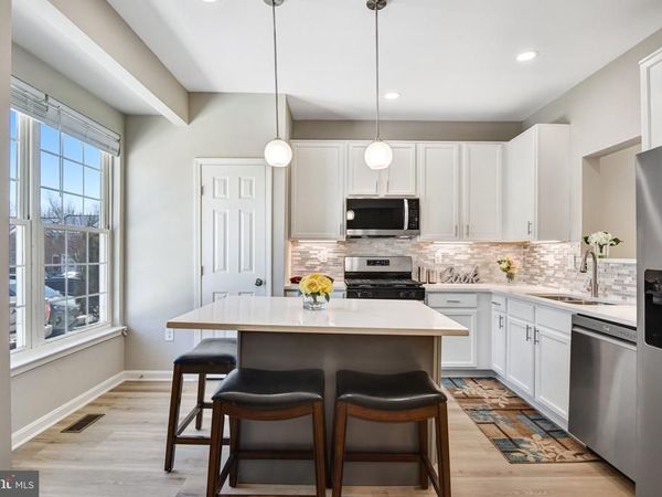 7572 HELMSDALE PLACE, MANASSAS, VA 20109