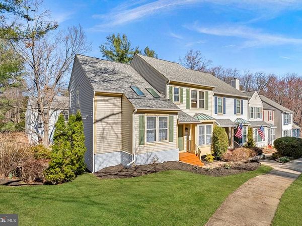 8228 MAPLE RIDGE AVENUE, SPRINGFIELD, VA 22153