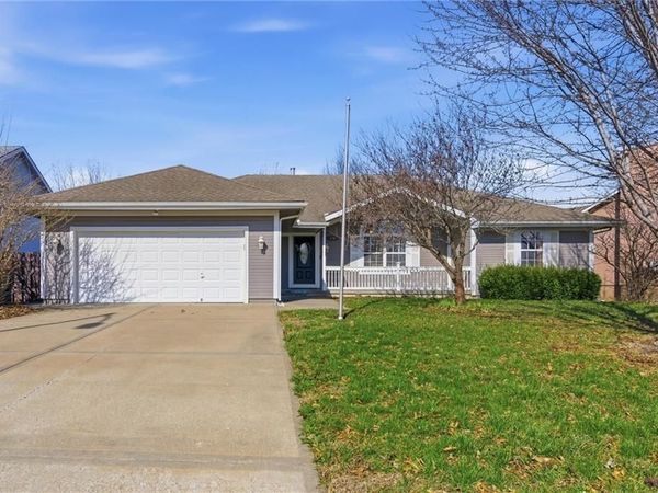 3708 Richmond Drive, Leavenworth, KS 66048