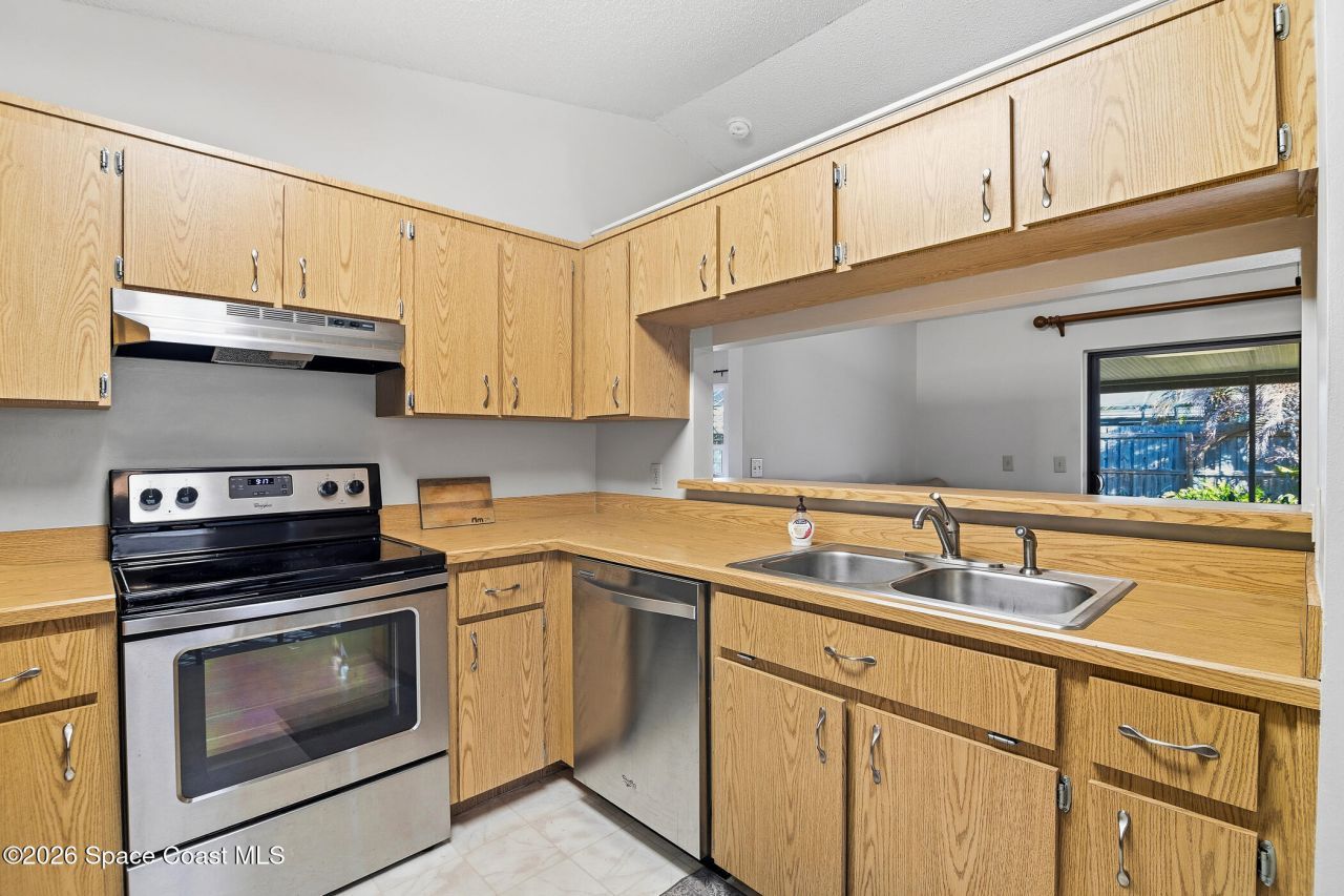 914 Yorktowne Drive , Rockledge, FL 32955 Photo