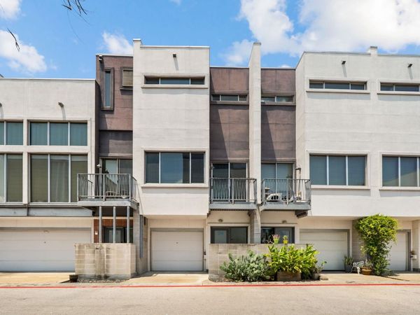 4801 S Congress Ave, Unit D4, Austin, TX 78745